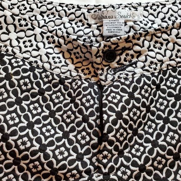 BRAND NEW SANS SOUCI FLORAL PATTERN DESIGN PRINT WOMEN"S SHORTS - Picture 6 of 10